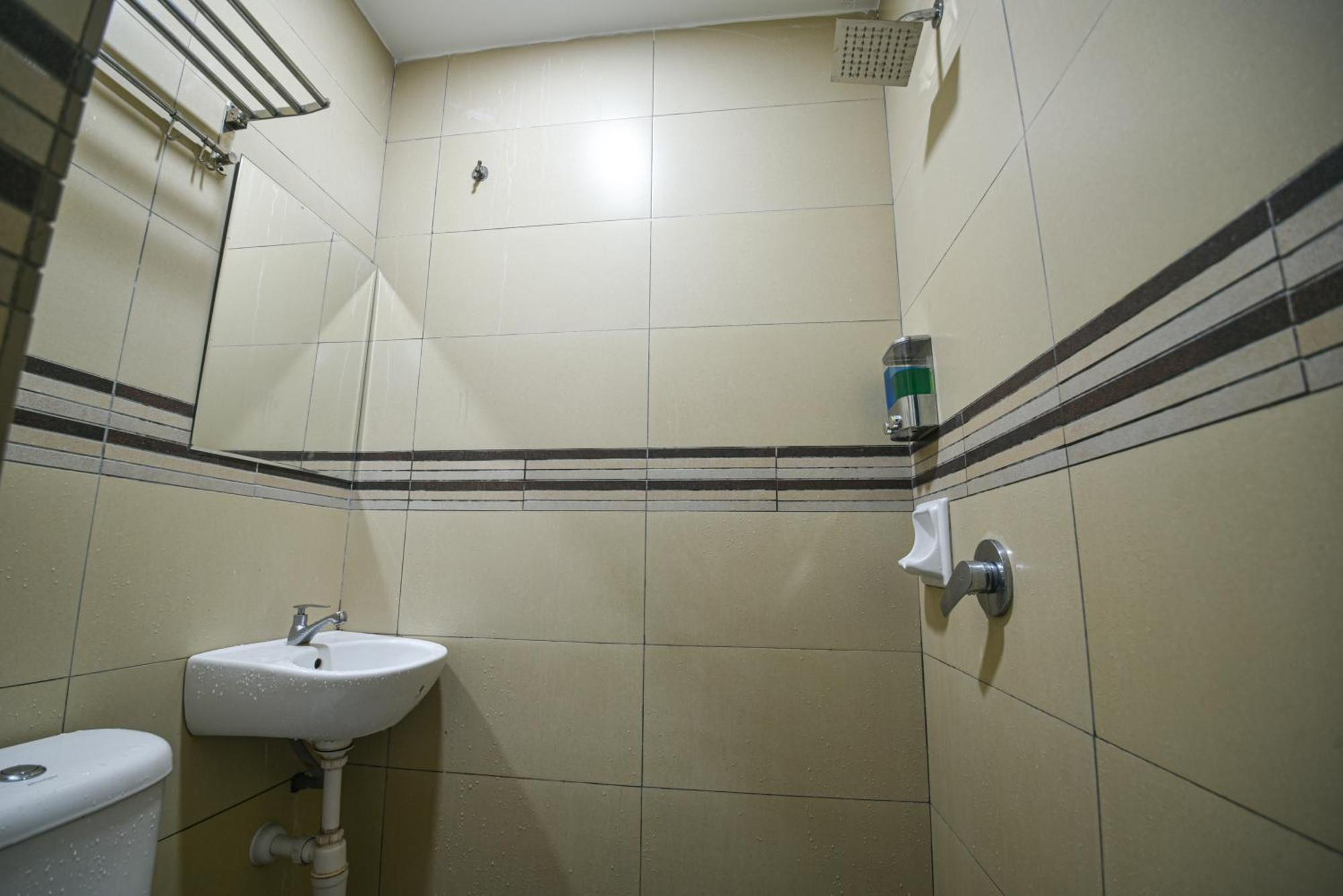 Meta Hotel Куала-Лумпур Номер фото